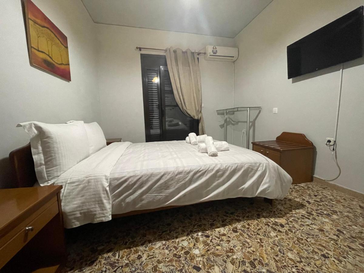 The Beehive 2 Apartment Mytilene Luaran gambar