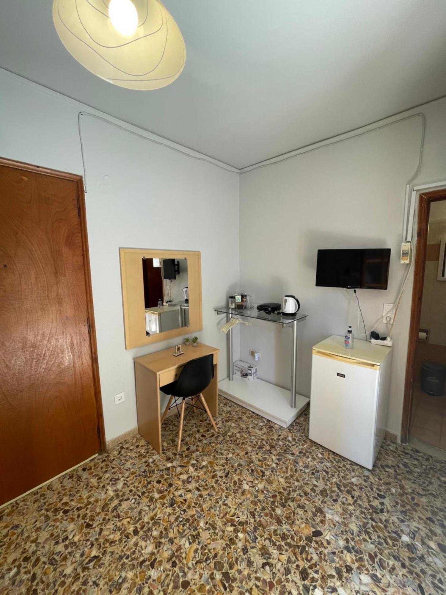 The Beehive 2 Apartment Mytilene Luaran gambar